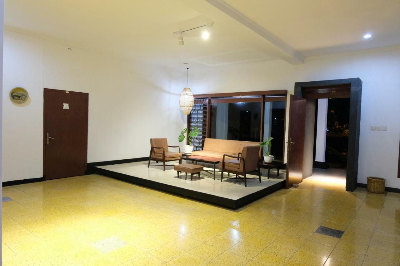 Rarem Bed & Breakfast Bandar Lampung Eksteriør billede