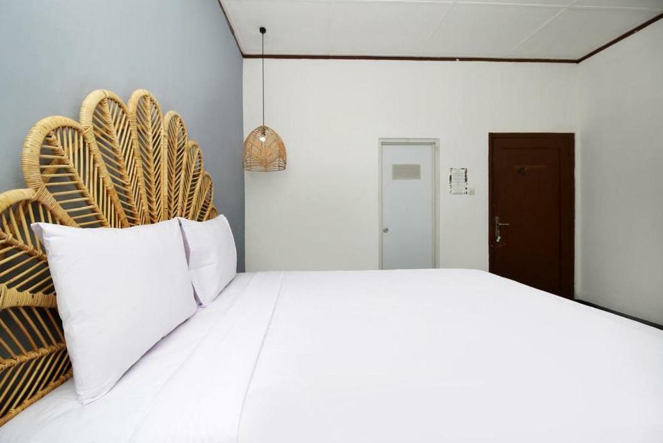 Rarem Bed & Breakfast Bandar Lampung Eksteriør billede