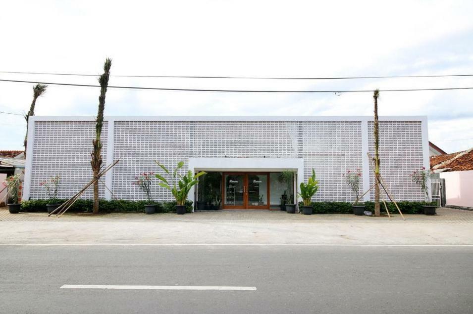 Rarem Bed & Breakfast Bandar Lampung Eksteriør billede